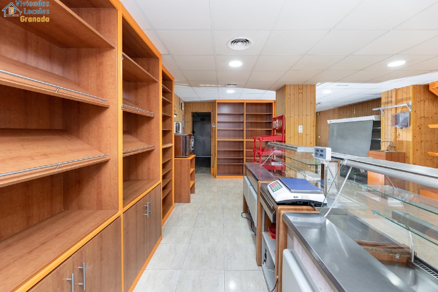  en venta local Barrio De Granada Alacantí 6