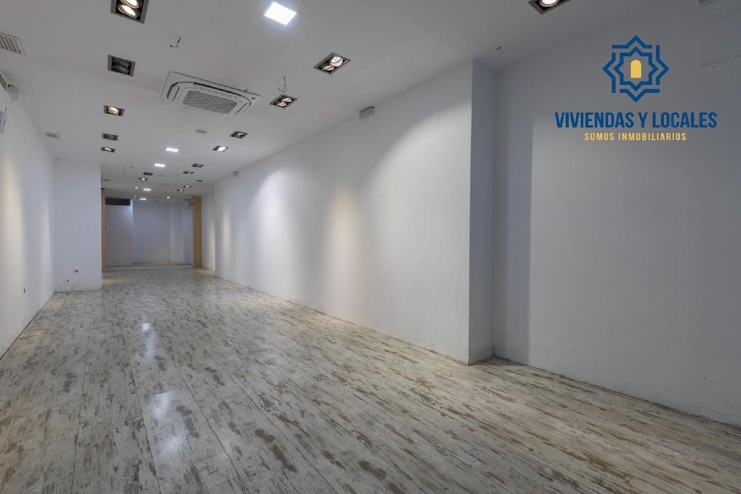  en venta local Barrio De Granada Alacantí 2