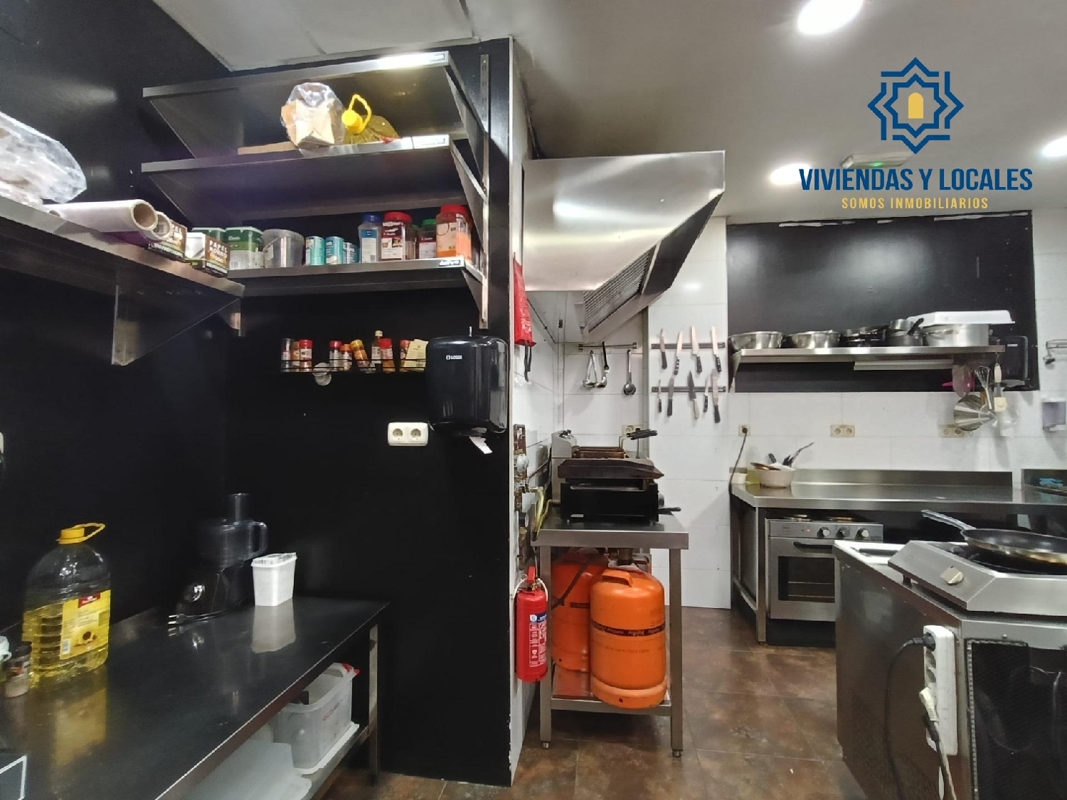  for sale commercial premise Barrio De Granada Alacantí 2
