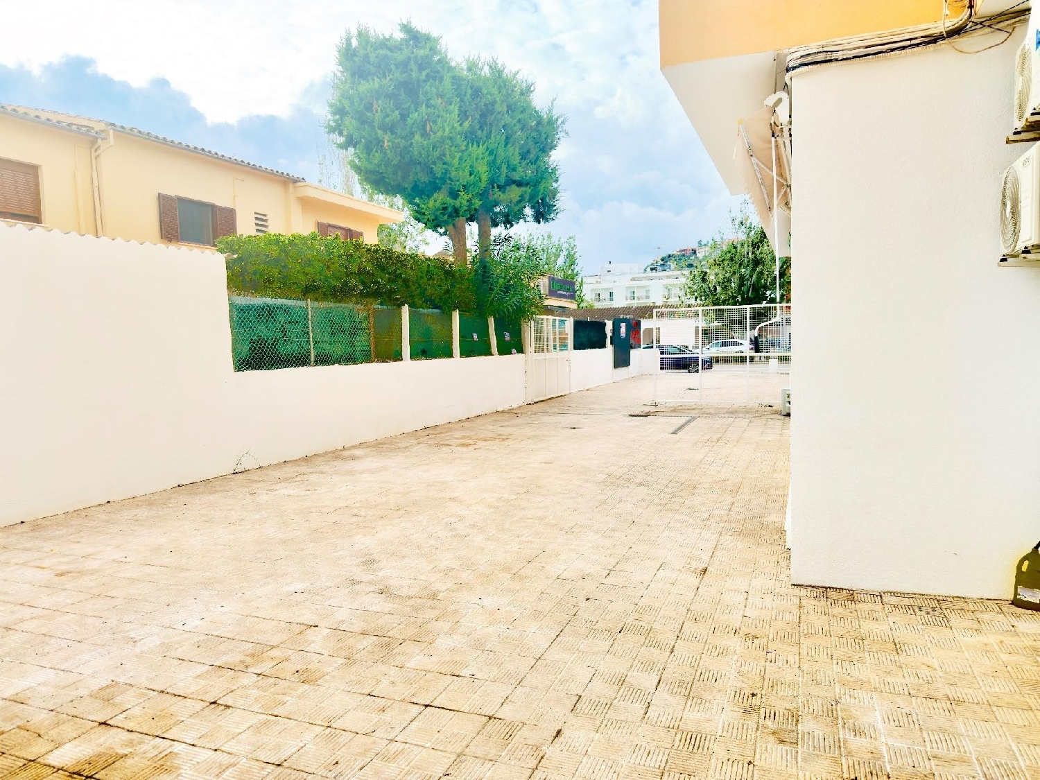  for sale commercial premise Calvià Ponent 1