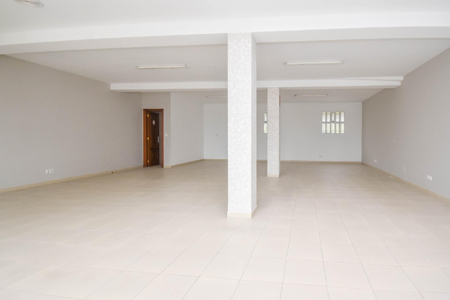 till salu lokal Cambre Bergantiños 5