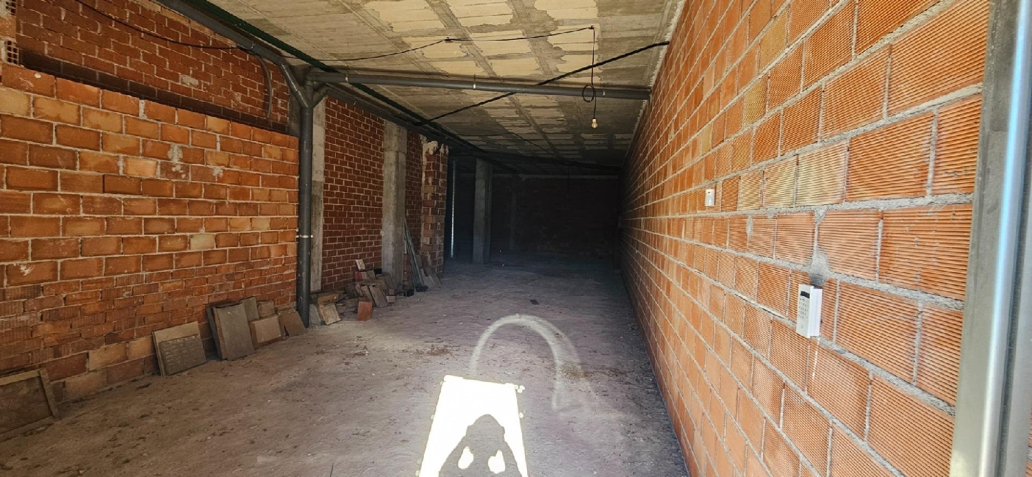 à vendre local commercial Castrillo De Murcia Odra-Pisuerga 2