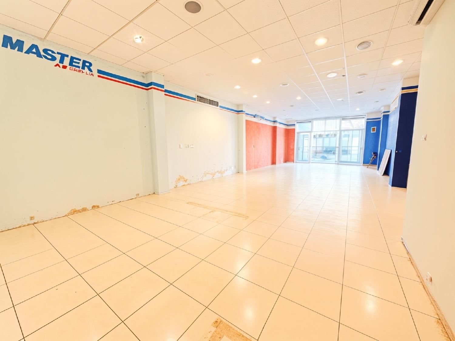  en venta local Cullera Ribera Baixa 5