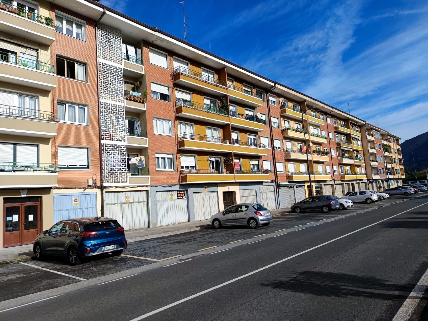  for sale commercial premise Gordexola Encartaciones 1