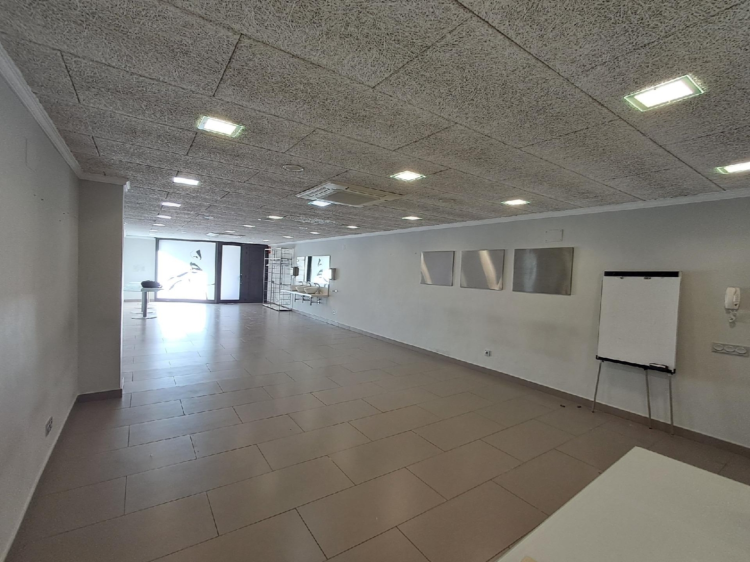  en venta local Igualada Anoia 1