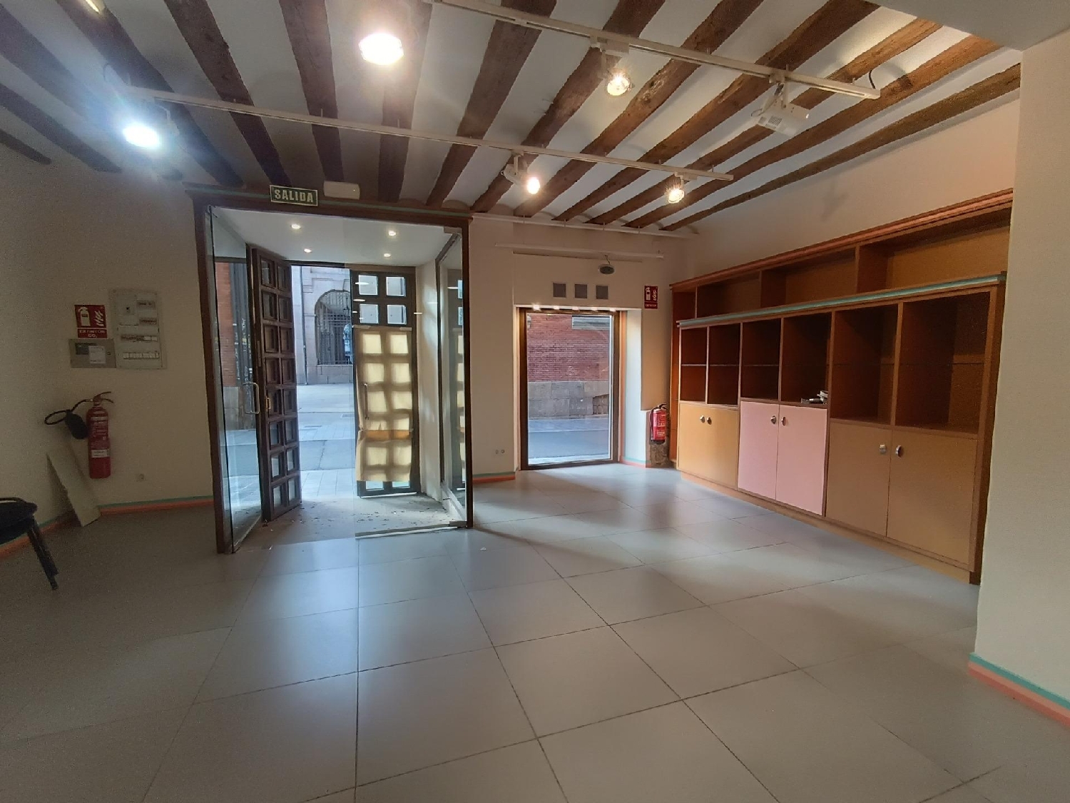  à vendre local commercial Iruña Oka Añana 4