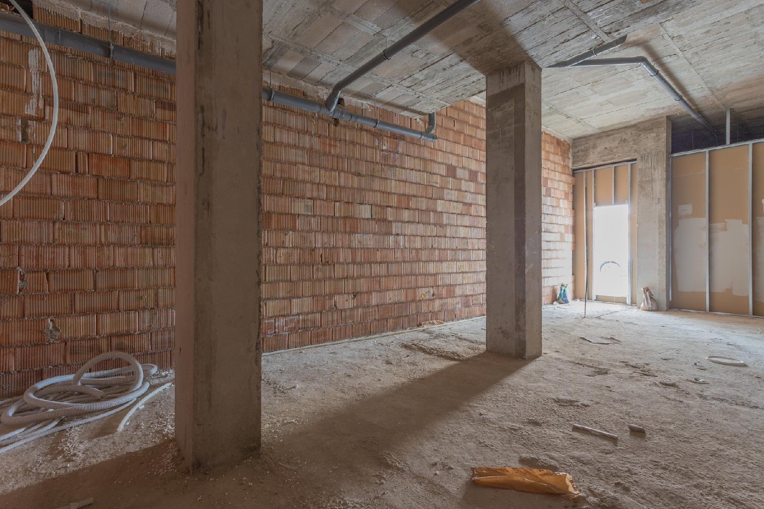 till salu lokal Maracena Vega De Granada 8