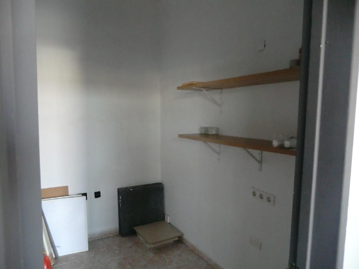te koop bedrijfsruimte Maroñas Noya 8