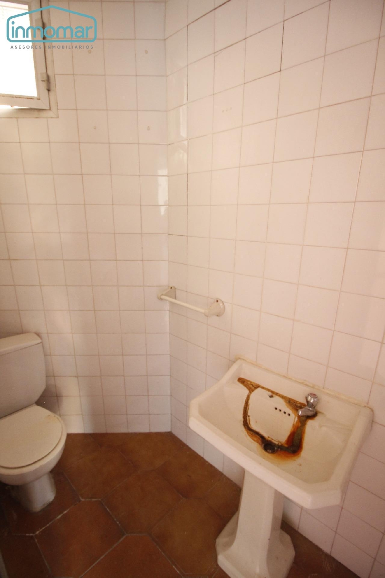  te koop bedrijfsruimte O Toledo Ribeiro 8
