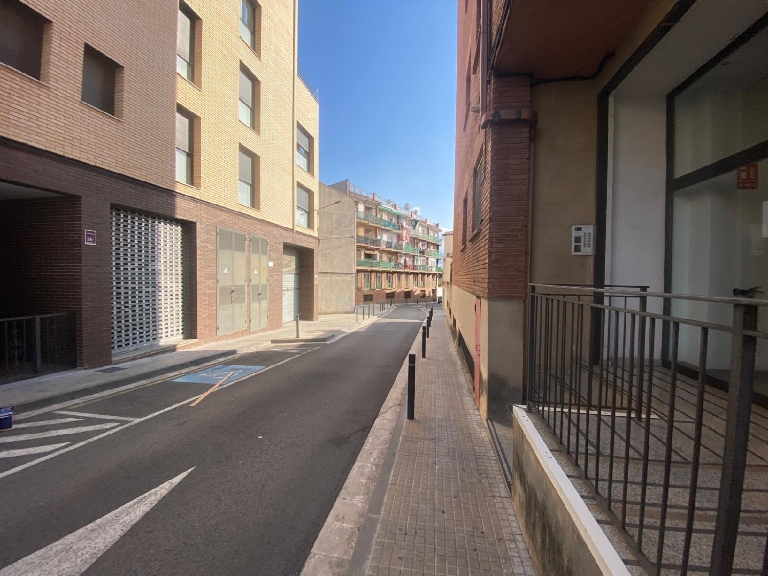  à vendre local commercial Piera Anoia 6