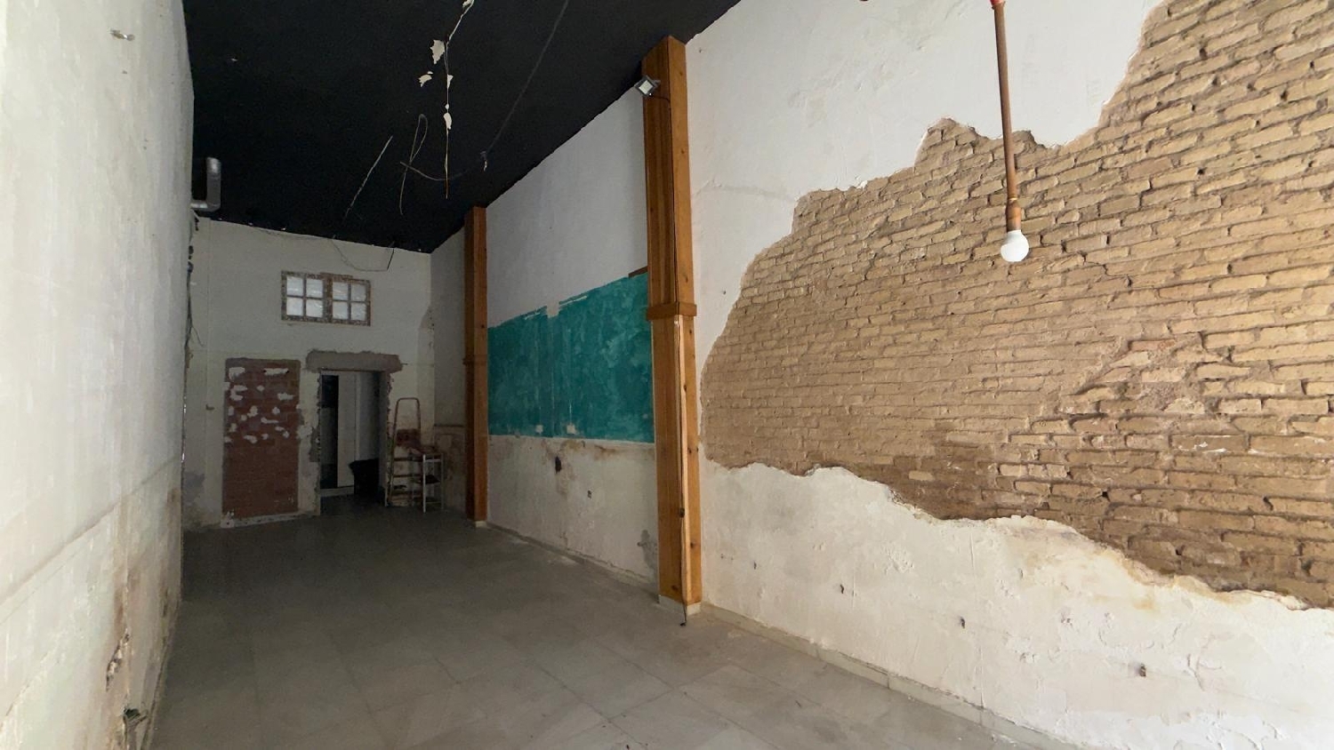 till salu lokal Sevilla La Nueva Sur 2
