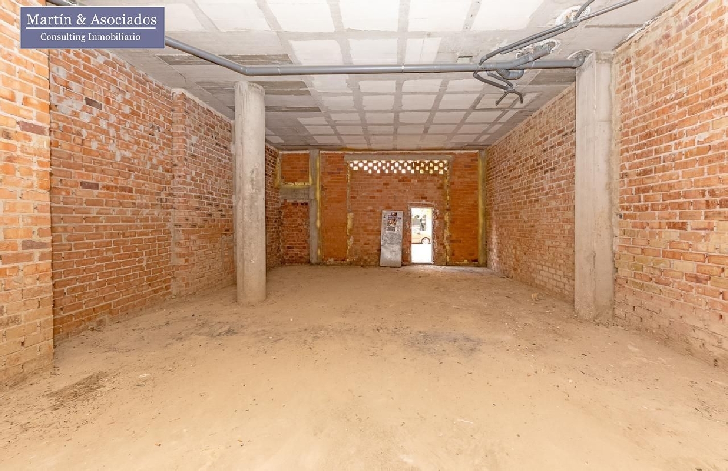 en venta local Sevilla La Nueva Sur 3