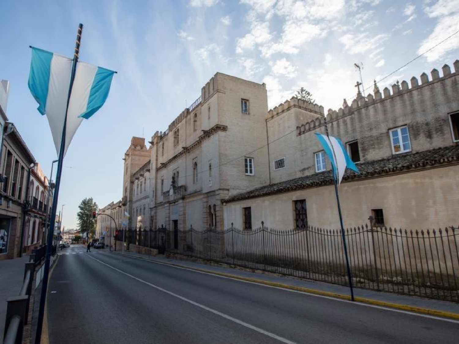 for sale commercial premise Sevilla La Nueva Sur 3