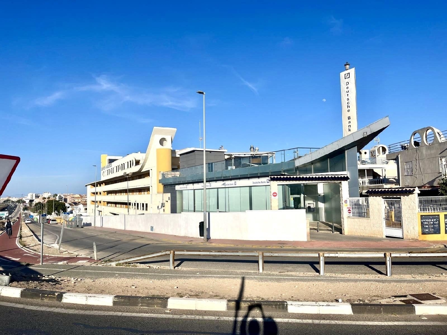  te koop bedrijfsruimte Torrevieja Baix Segura 4