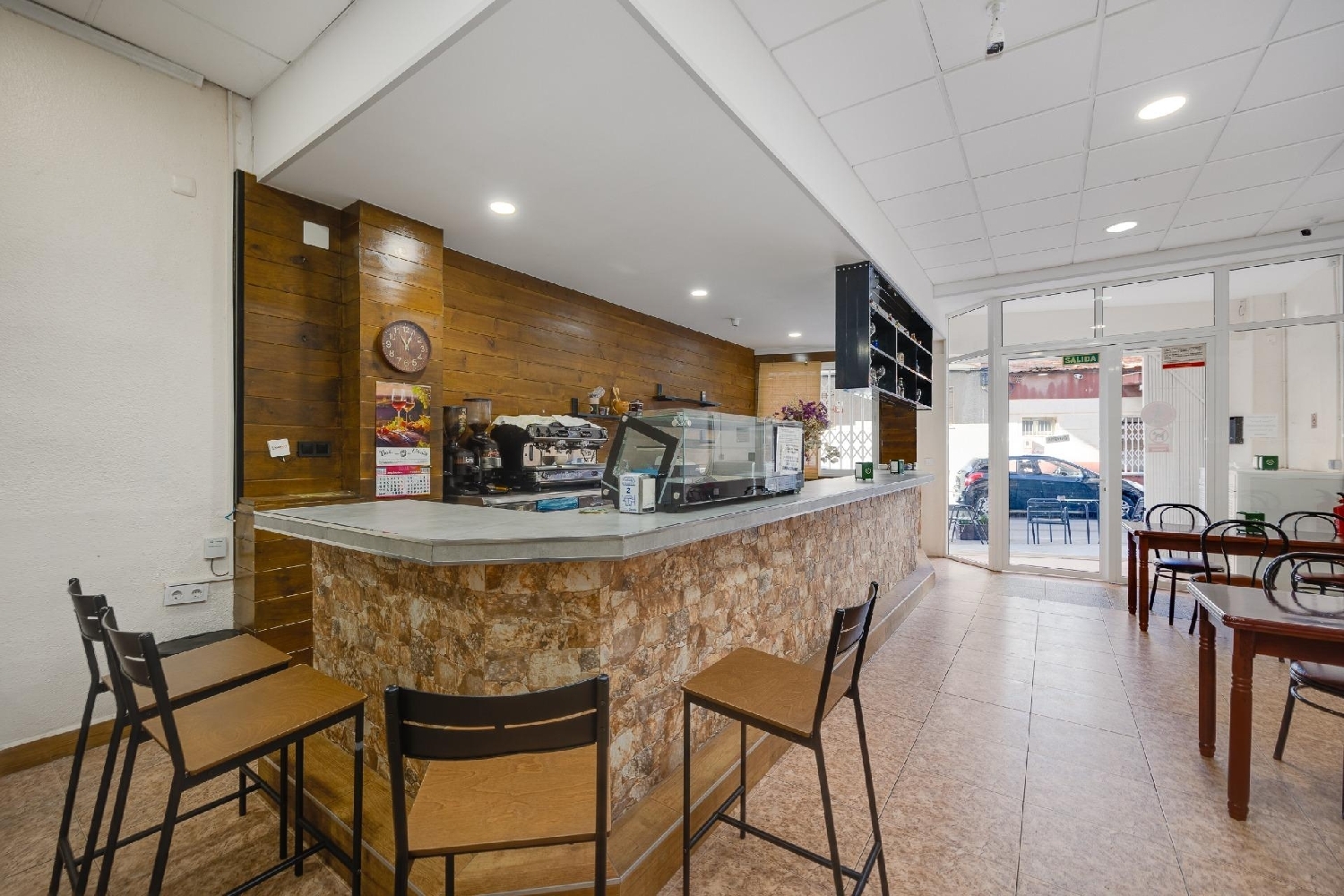 for sale commercial premise Torrevieja Baix Segura 2