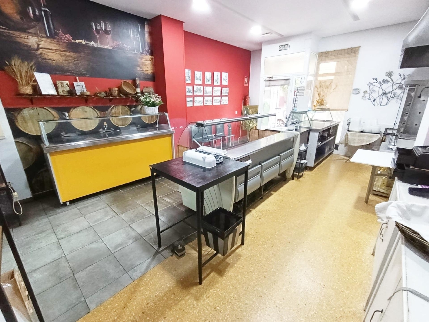  for sale commercial premise Valencia De Las Torres Campiña Sur 2