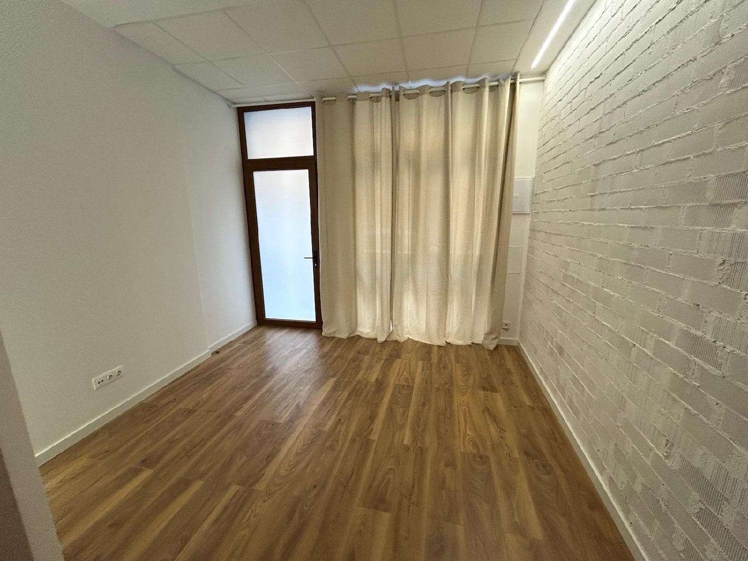  te koop bedrijfsruimte Valencia De Las Torres Campiña Sur 3