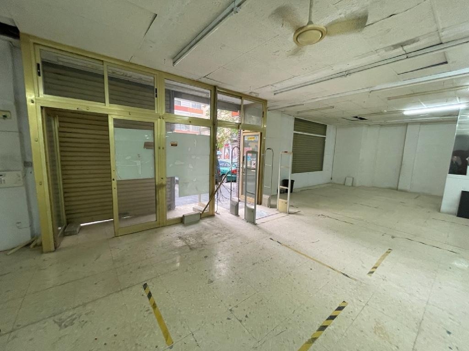 te koop bedrijfsruimte Valencia De Las Torres Campiña Sur 2