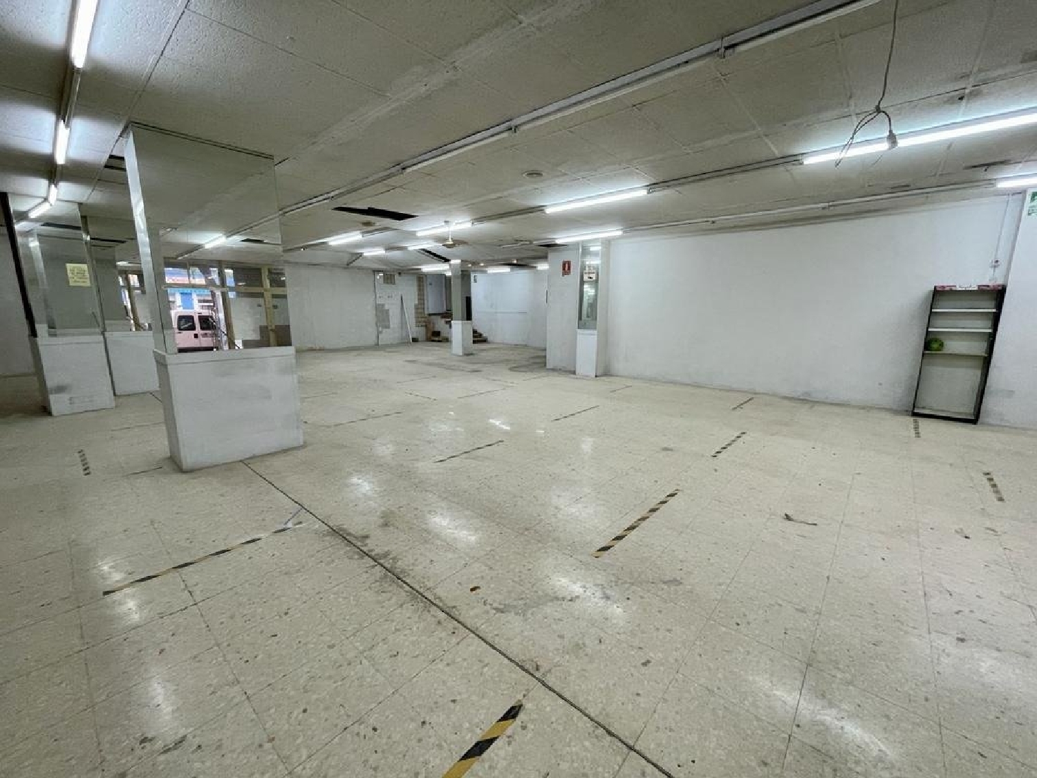 te koop bedrijfsruimte Valencia De Las Torres Campiña Sur 8