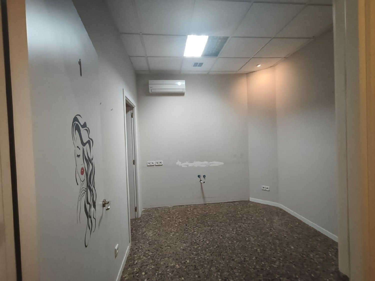  en venta local Valencia De Las Torres Campiña Sur 5