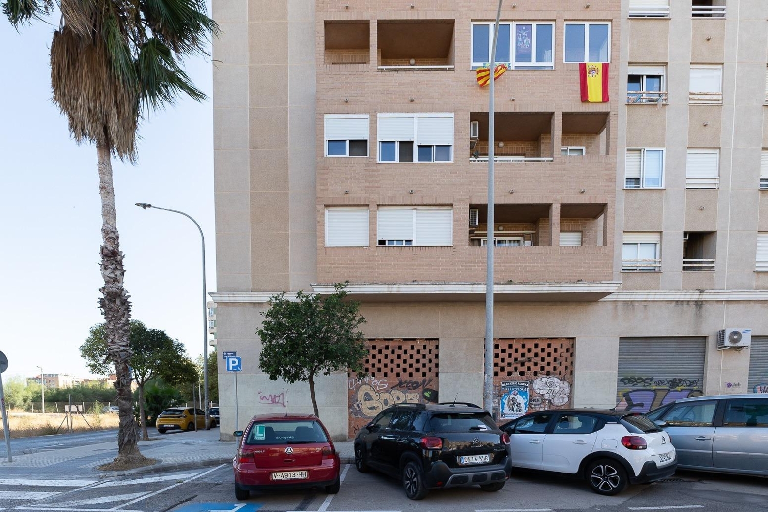  till salu lokal Valencia De Las Torres Campiña Sur 2