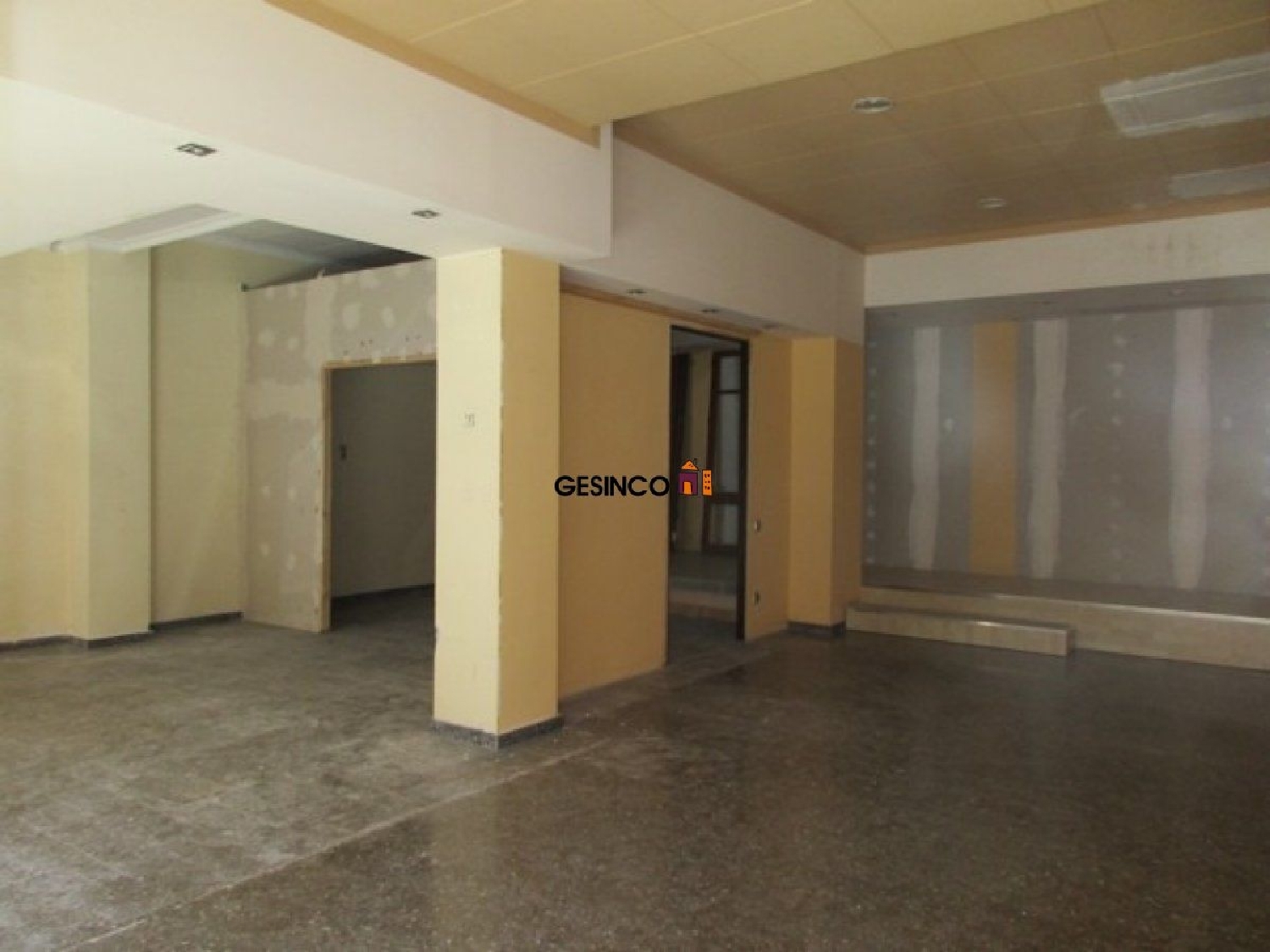 for sale commercial premise Xàtiva Costera (La) 3