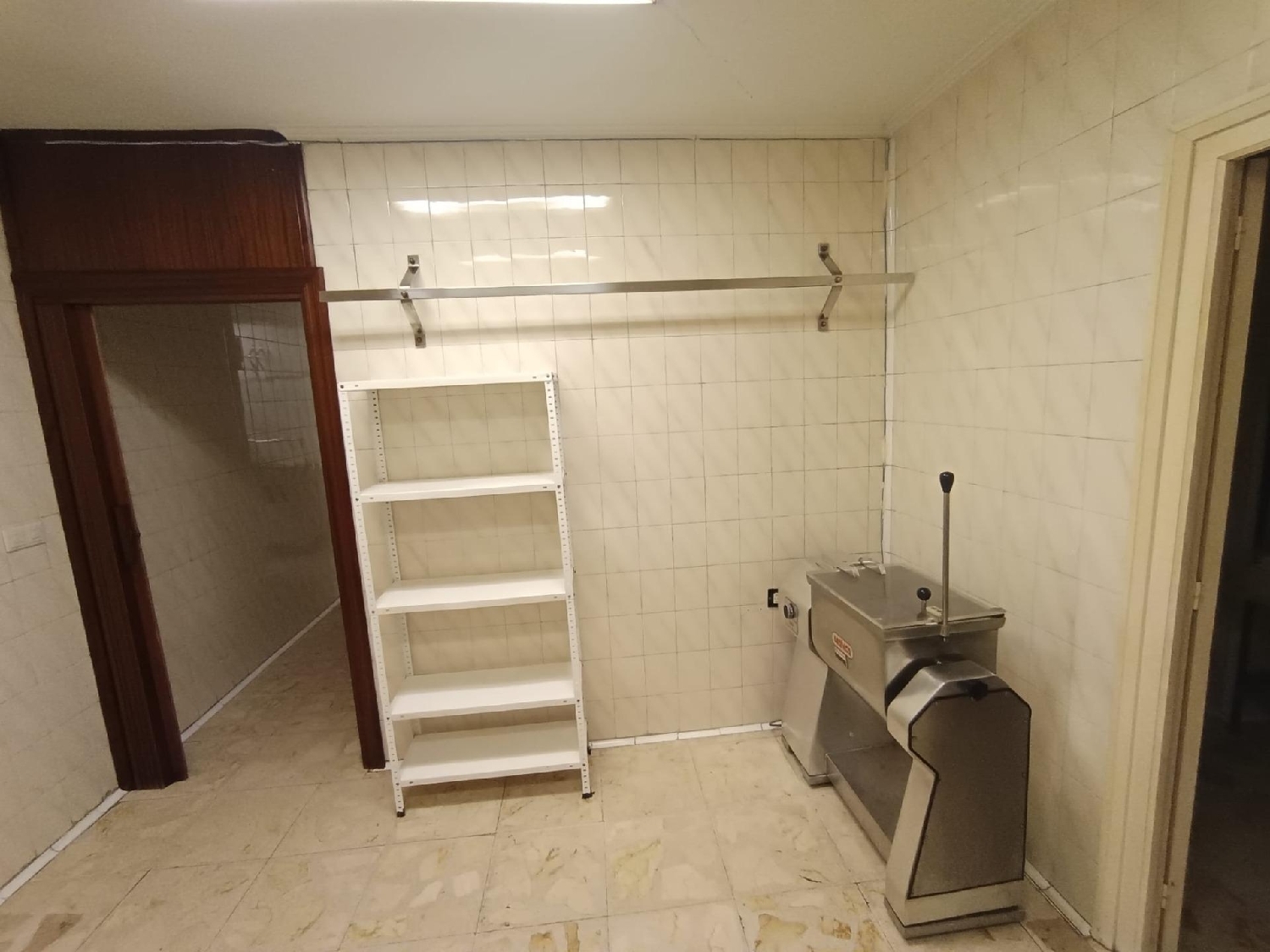  till salu lokal Zalla Encartaciones 8