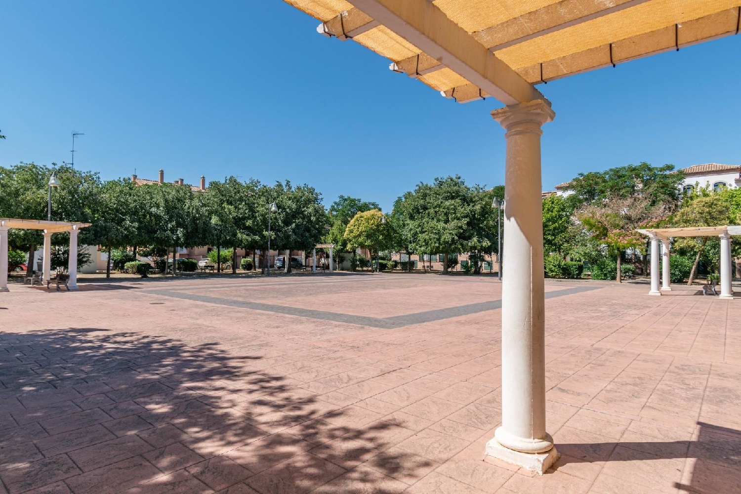 till salu parhus Armilla Vega De Granada 5