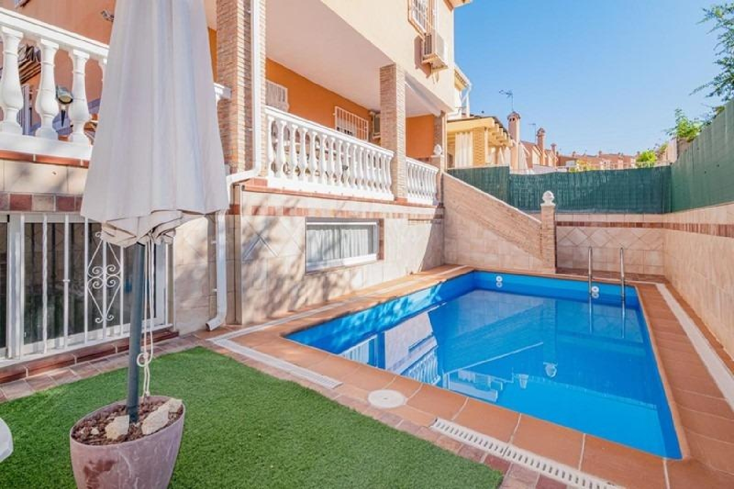 à vendre maison jumelée Jun Vega De Granada 3