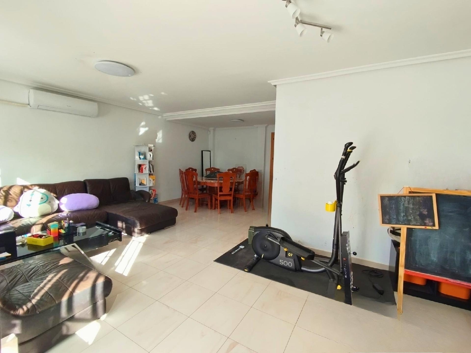  te koop twee-onder-een-kapwoning Rivas Eume 5