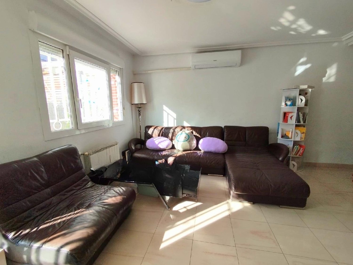  te koop twee-onder-een-kapwoning Rivas Eume 4