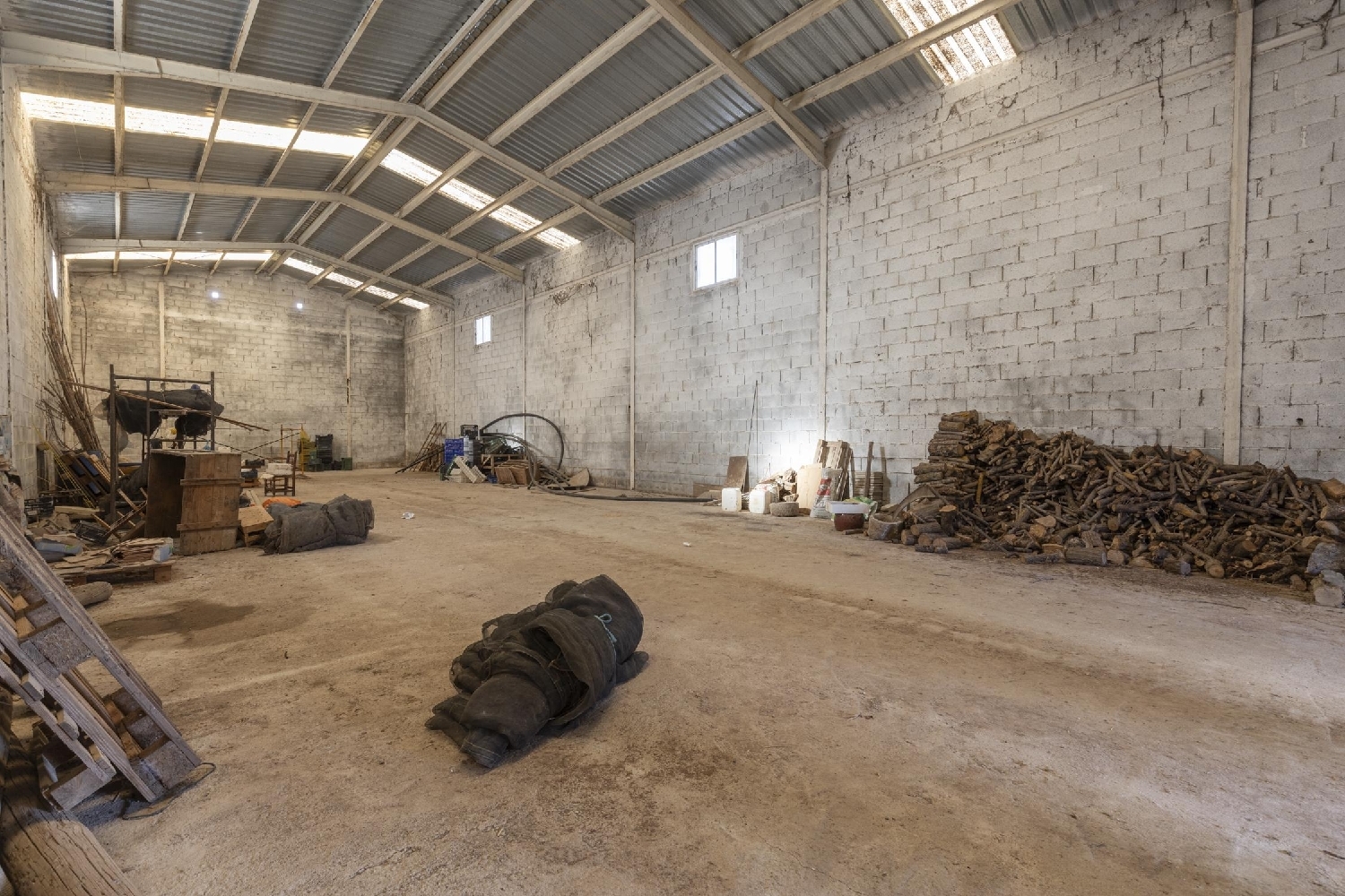 for sale shop Albolote Vega De Granada 6