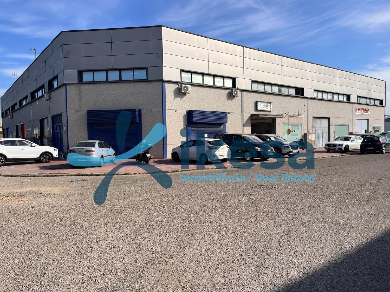  for sale shop Alcalá De Guadaira Metropolitana De Sevilla 1