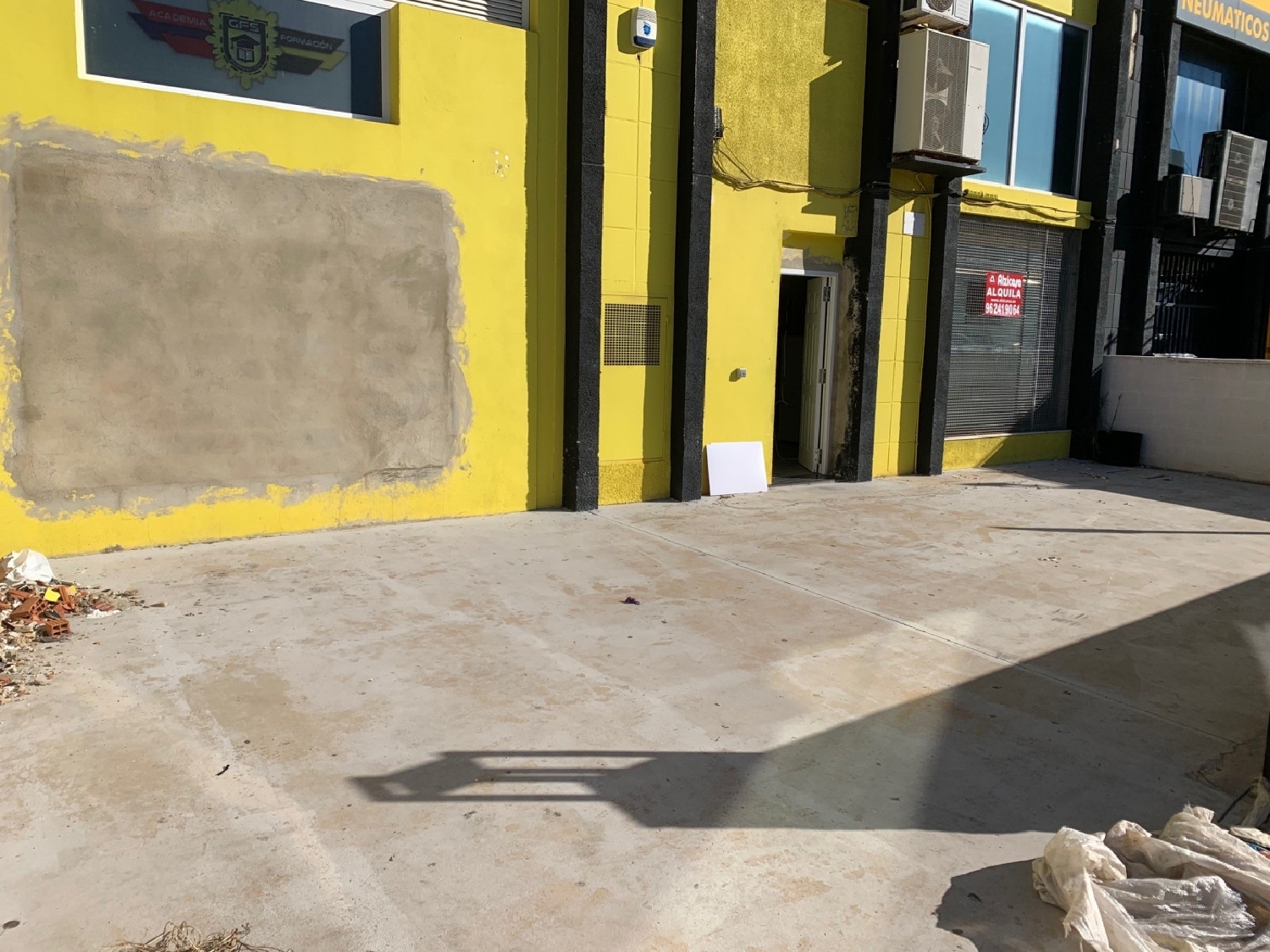  till salu butik Alzira Ribera Alta 2