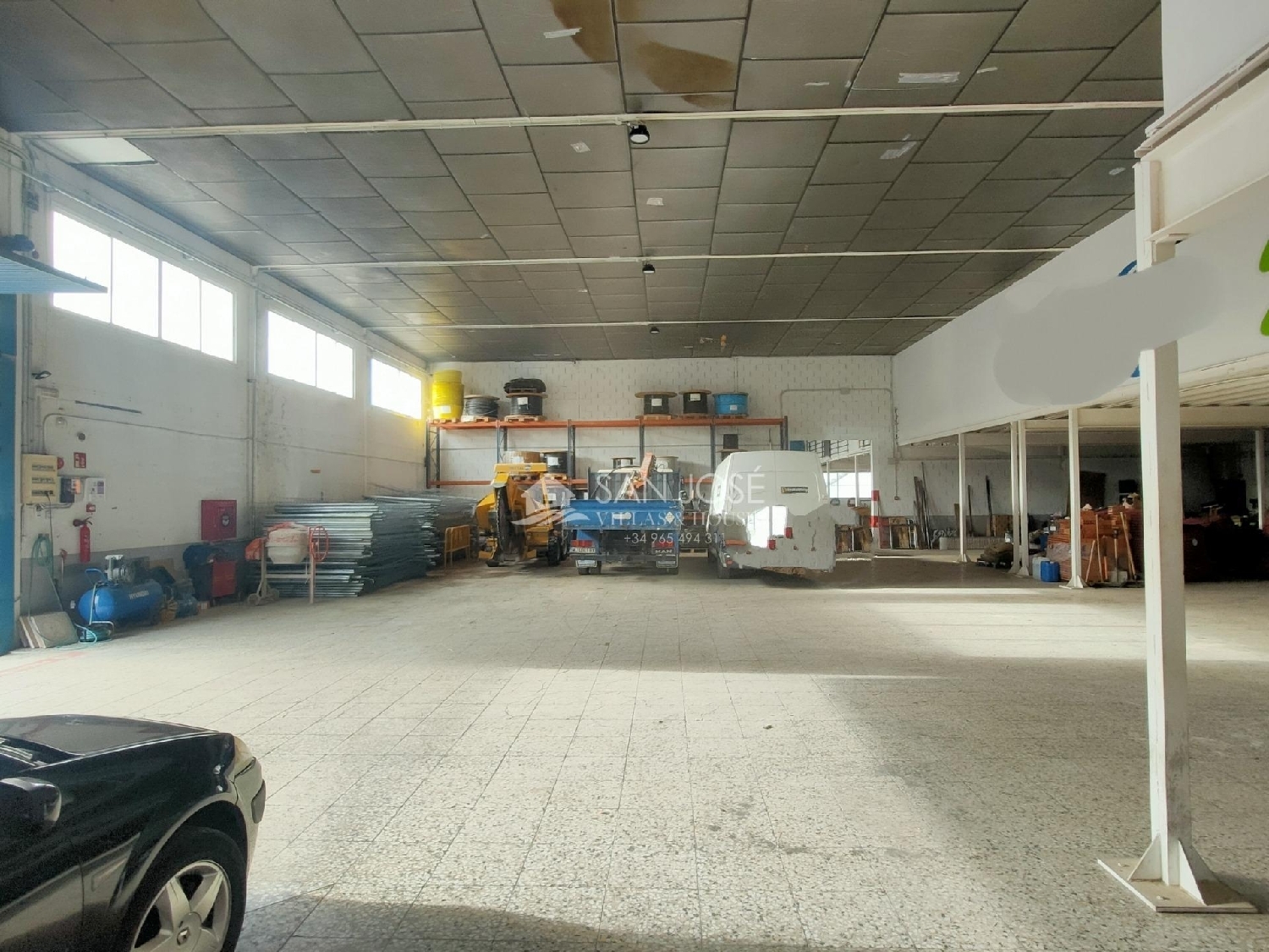 te koop winkel Cheda Arzúa 2