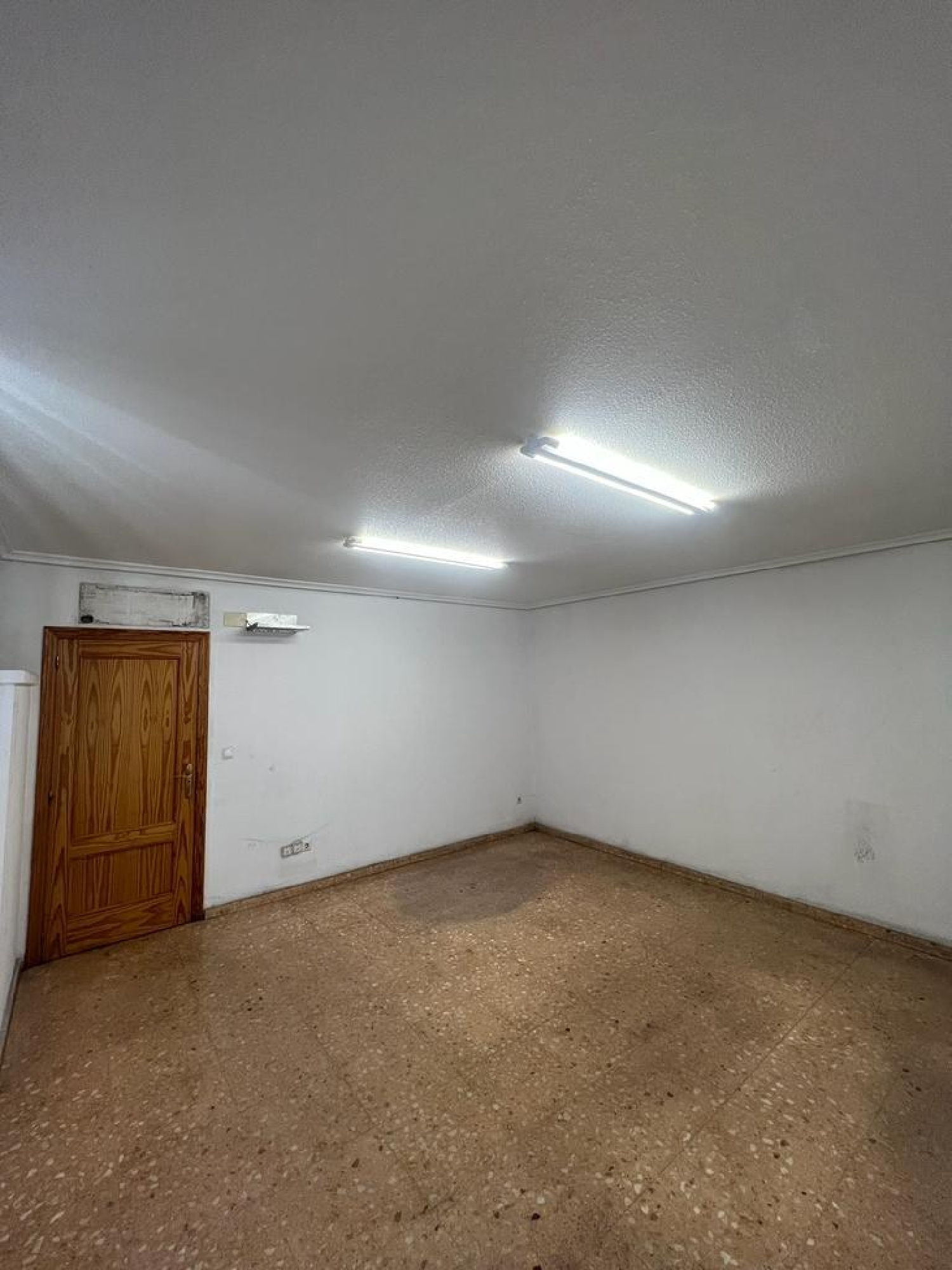  for sale shop Crevillent Baix Vinalopó 5