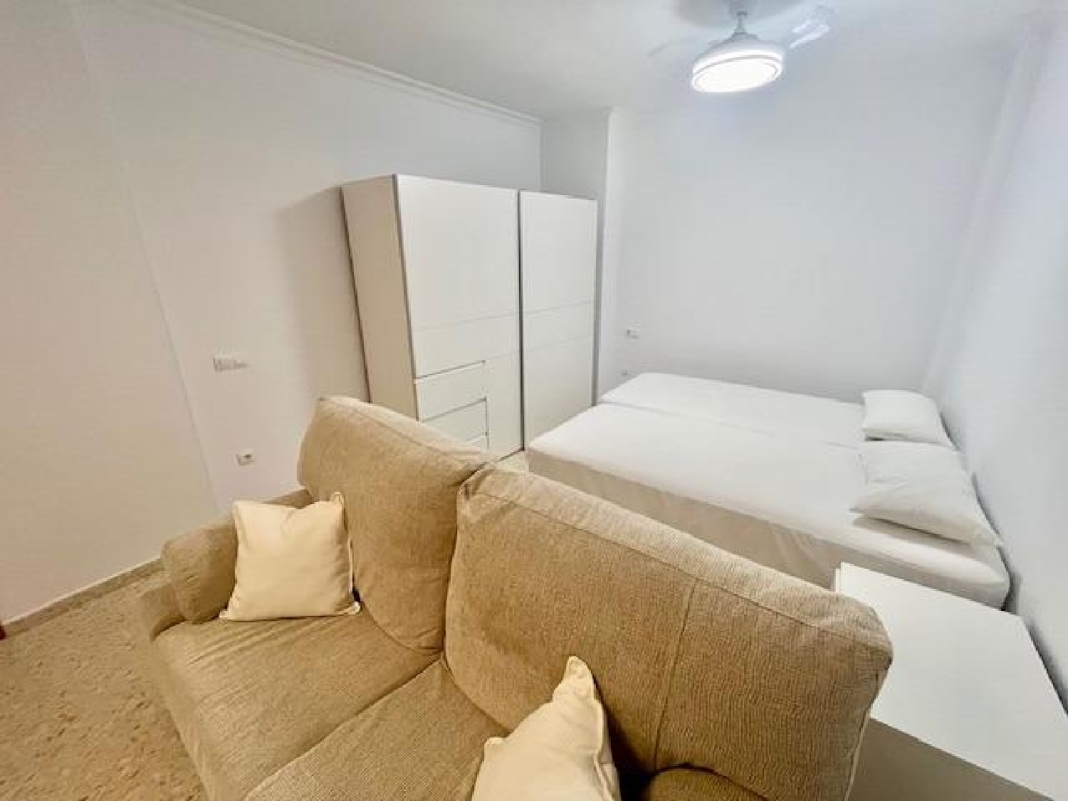  for sale studio apartment Sevilla La Nueva Sur 5