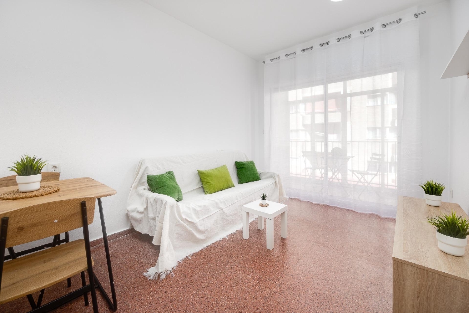  for sale studio apartment Torrevieja Baix Segura 1