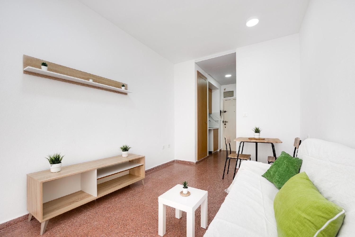 en venta estudio Torrevieja Baix Segura 2