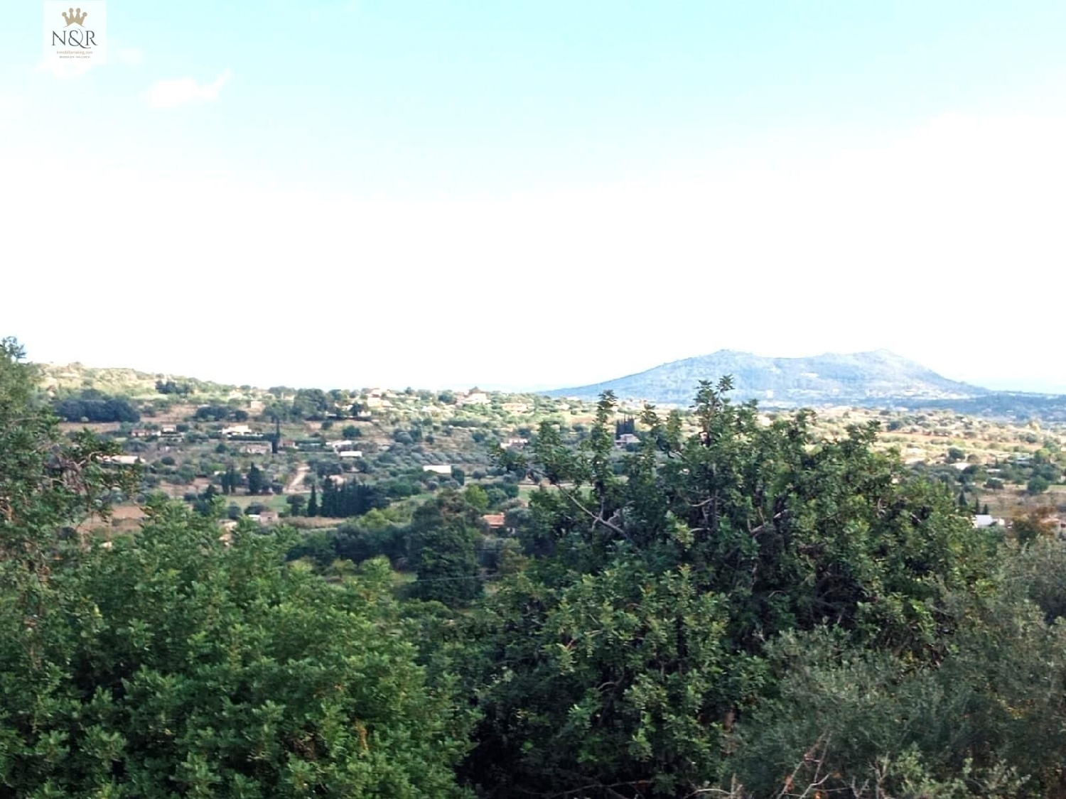 till salu radhus Selva Negra Catalana Baix Llobregat 3