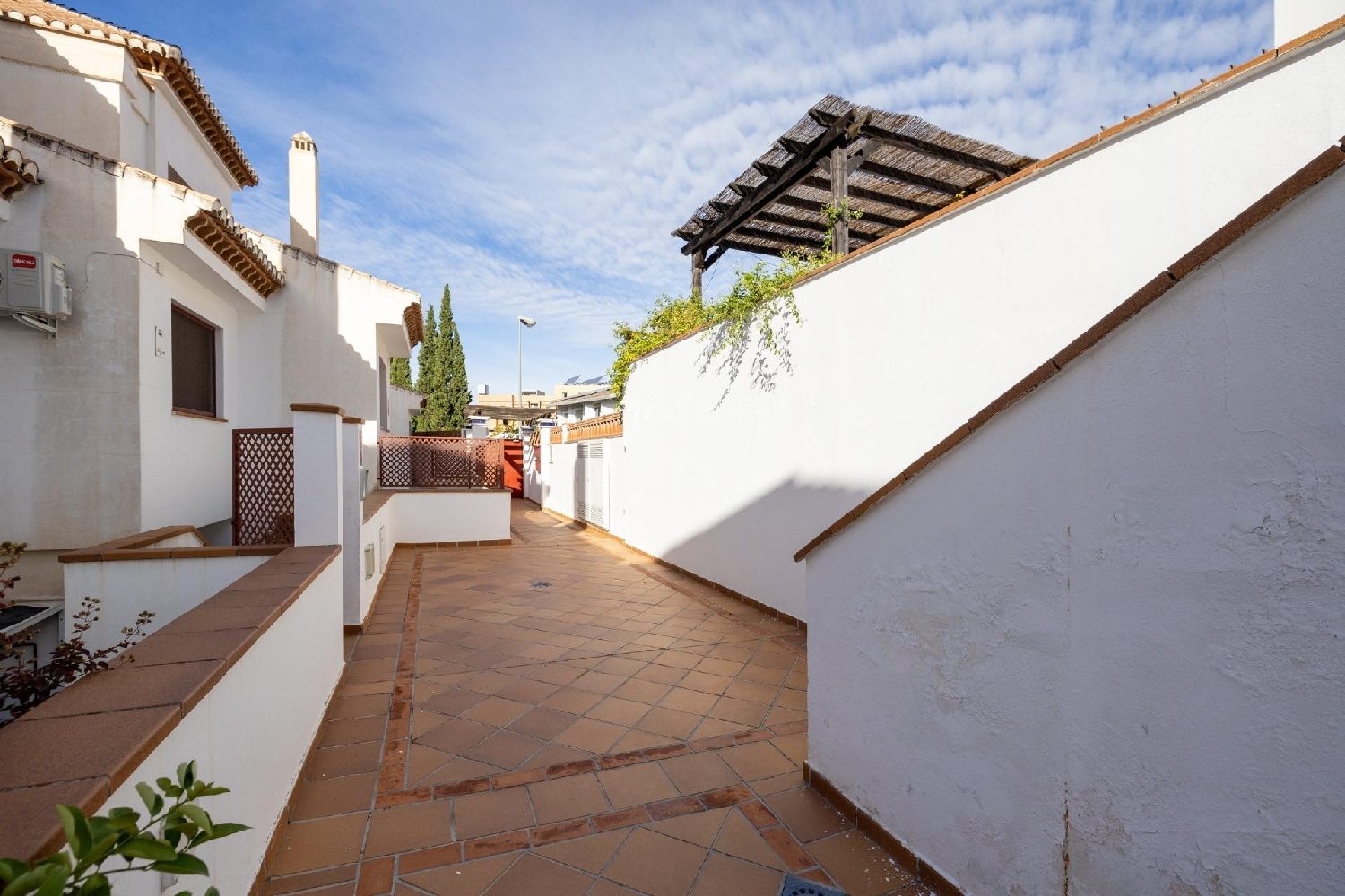 for sale villa Barrio De Granada Alacantí 5