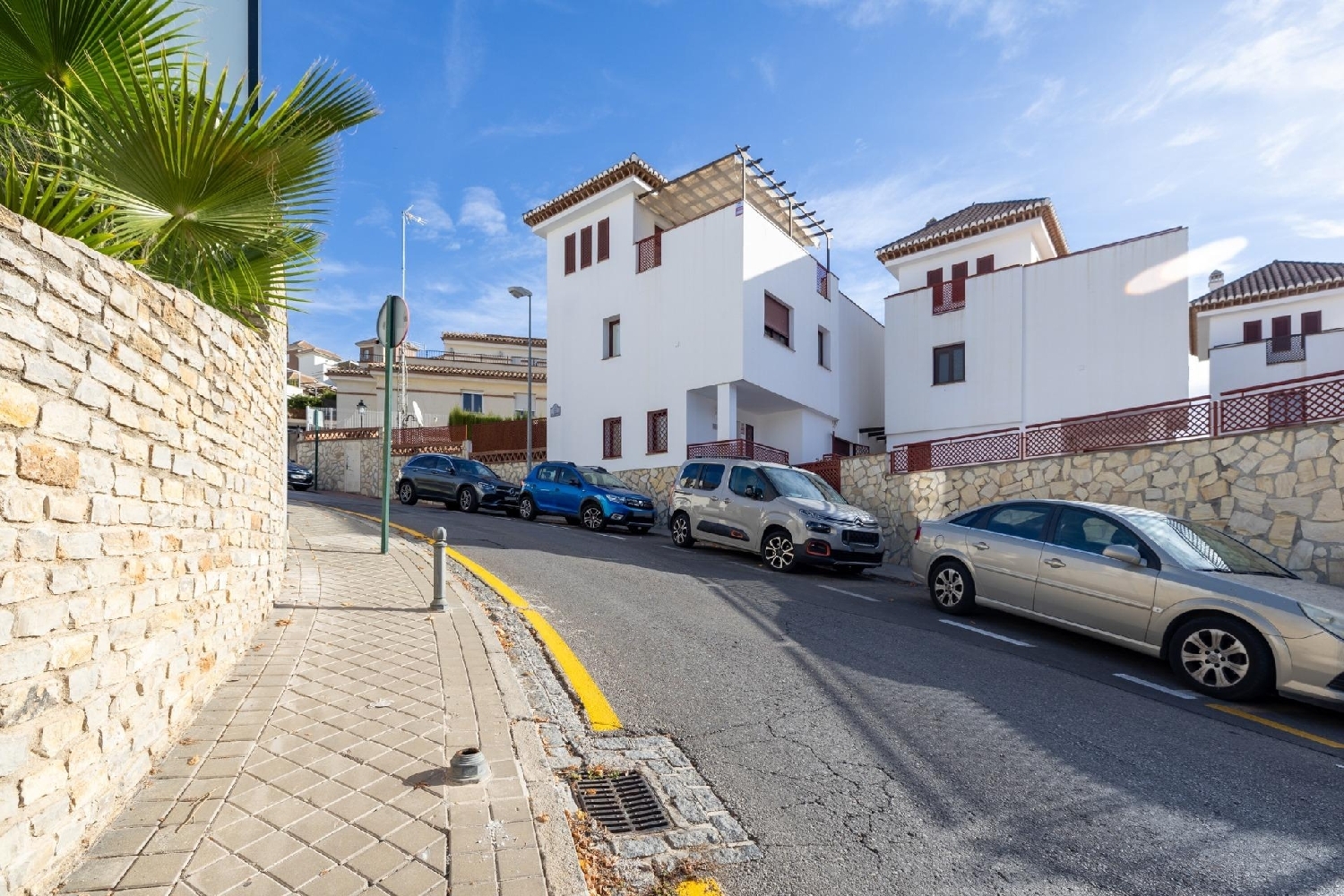 for sale villa Barrio De Granada Alacantí 2