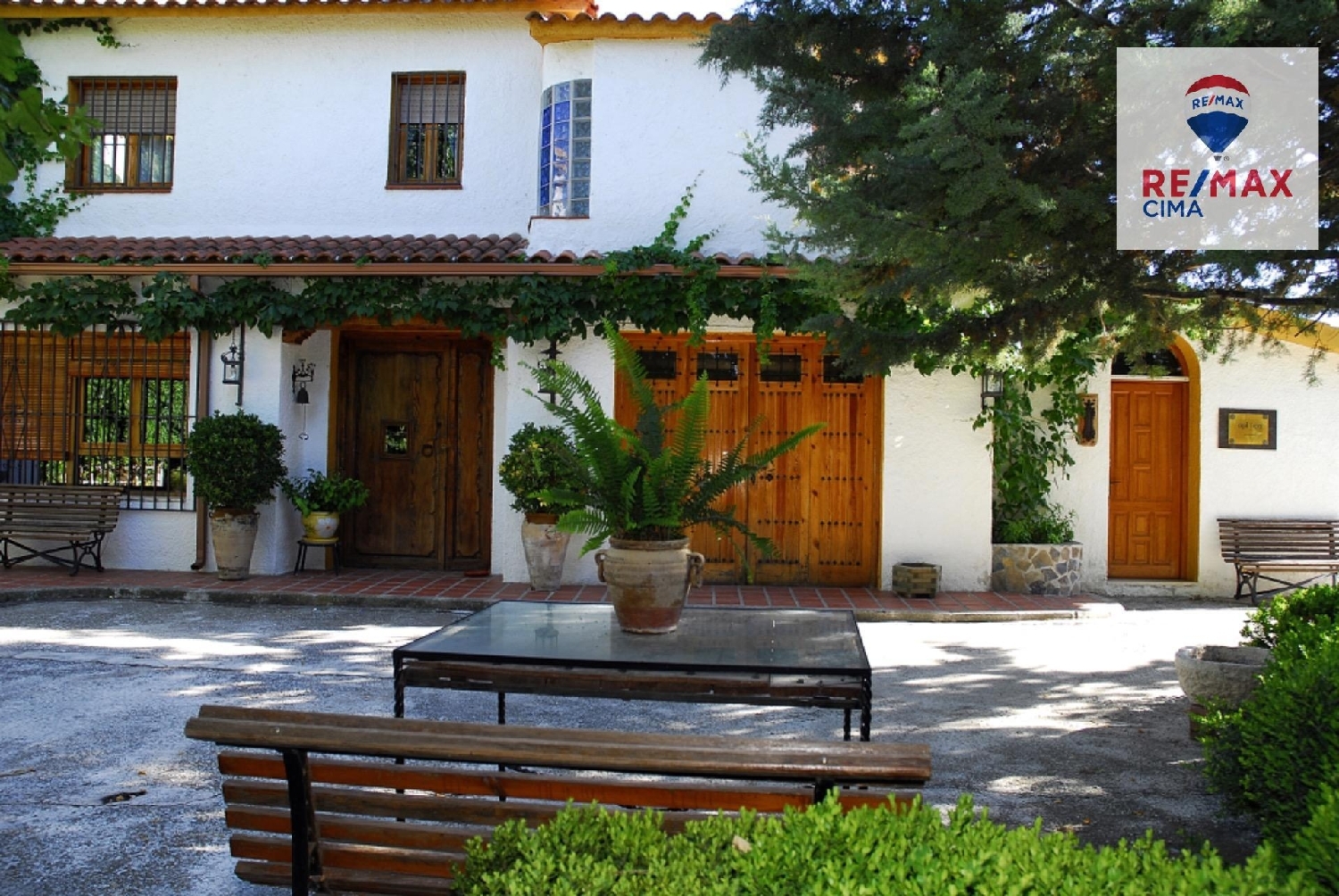 te koop villa Baza Baza 4