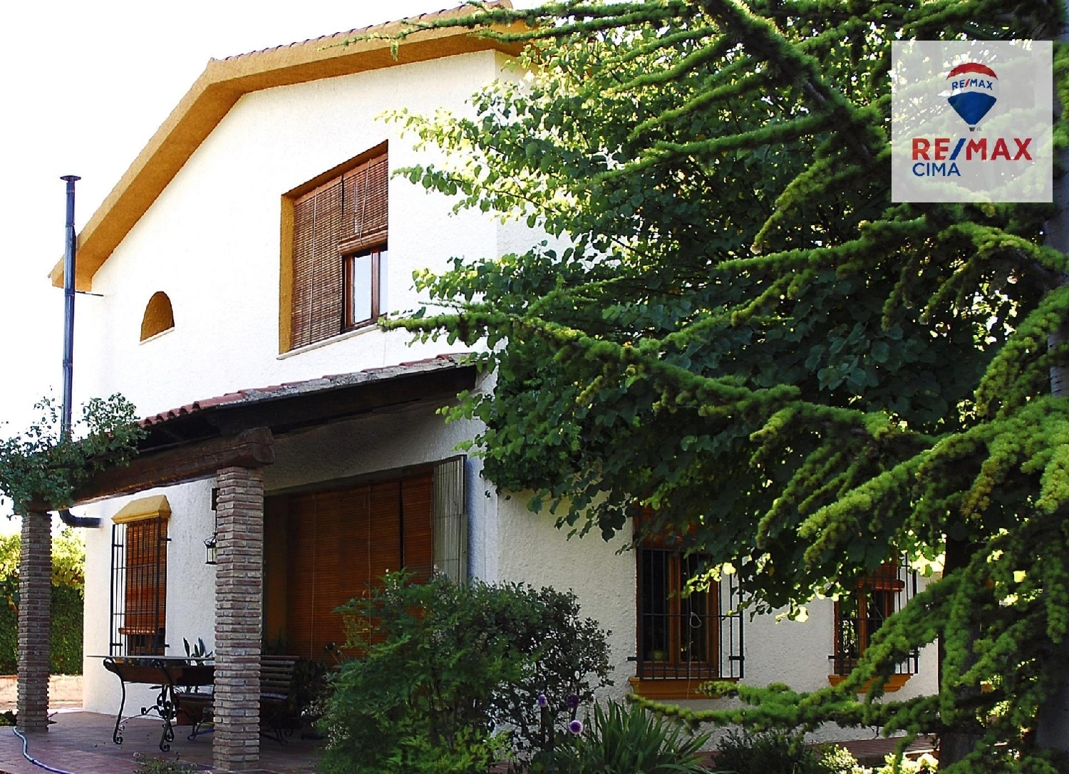 te koop villa Baza Baza 2