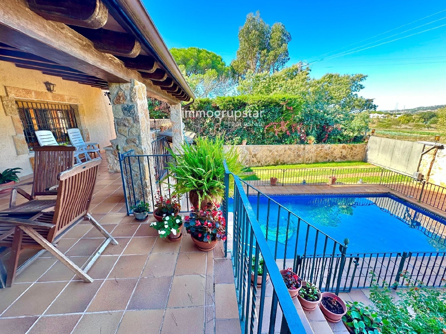 till salu villa Castellana Betanzos 5