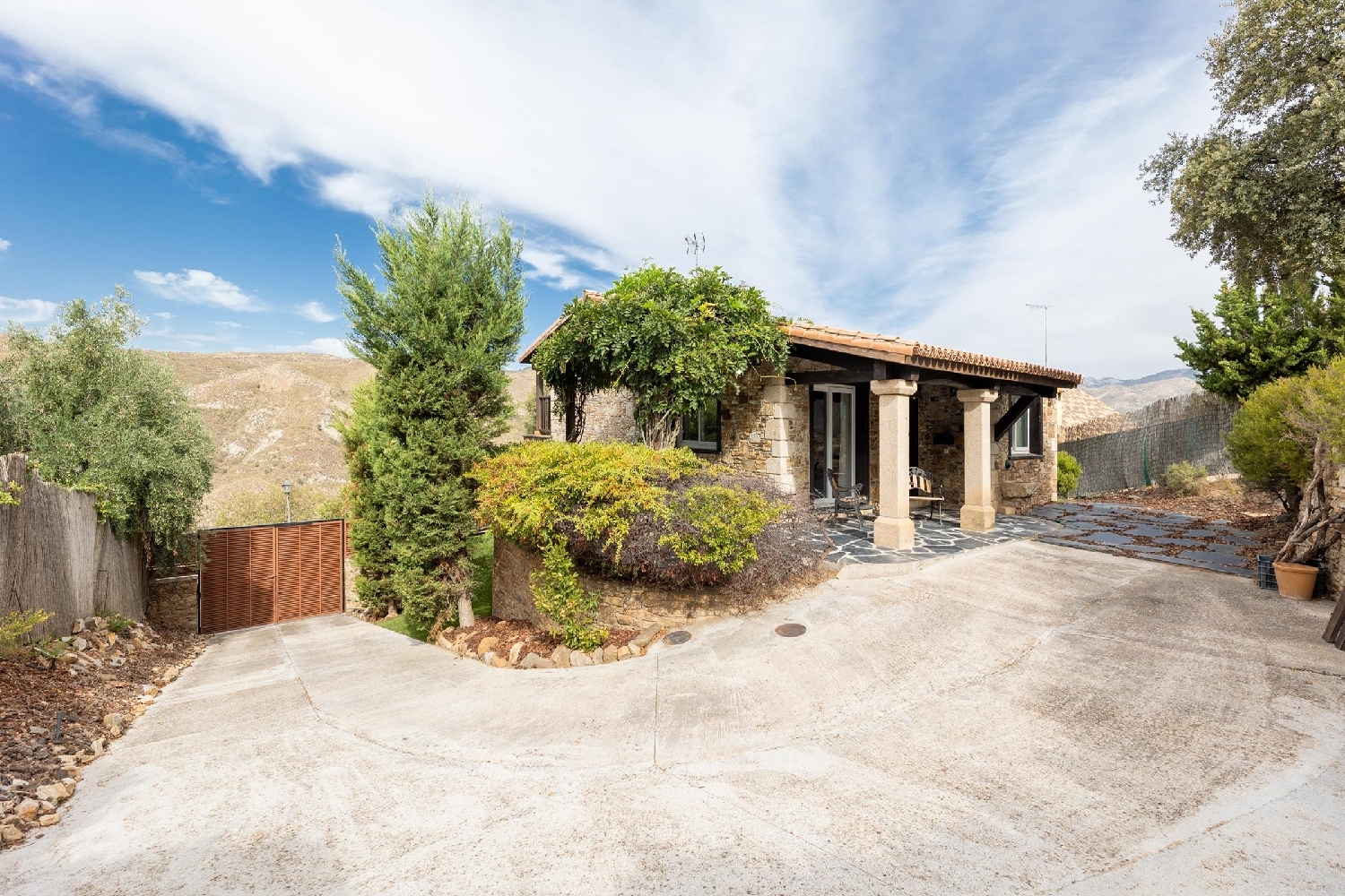 for sale villa Dúdar Vega De Granada 3