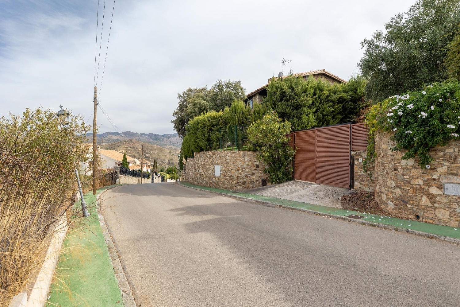 for sale villa Dúdar Vega De Granada 2