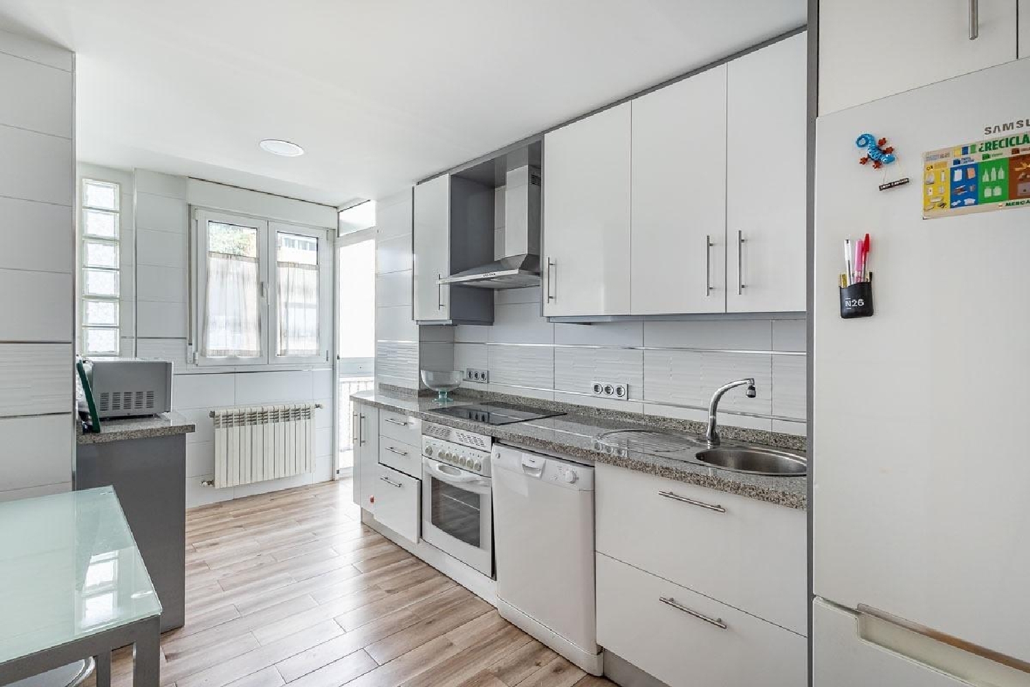  till salu lägenhet Barrio De Granada Alacantí 7