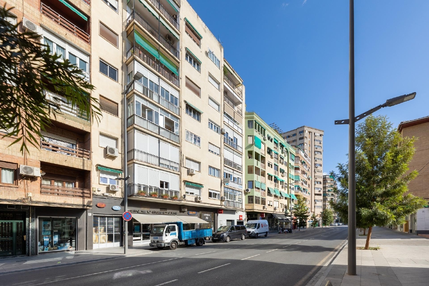 till salu lägenhet Barrio De Granada Alacantí 3
