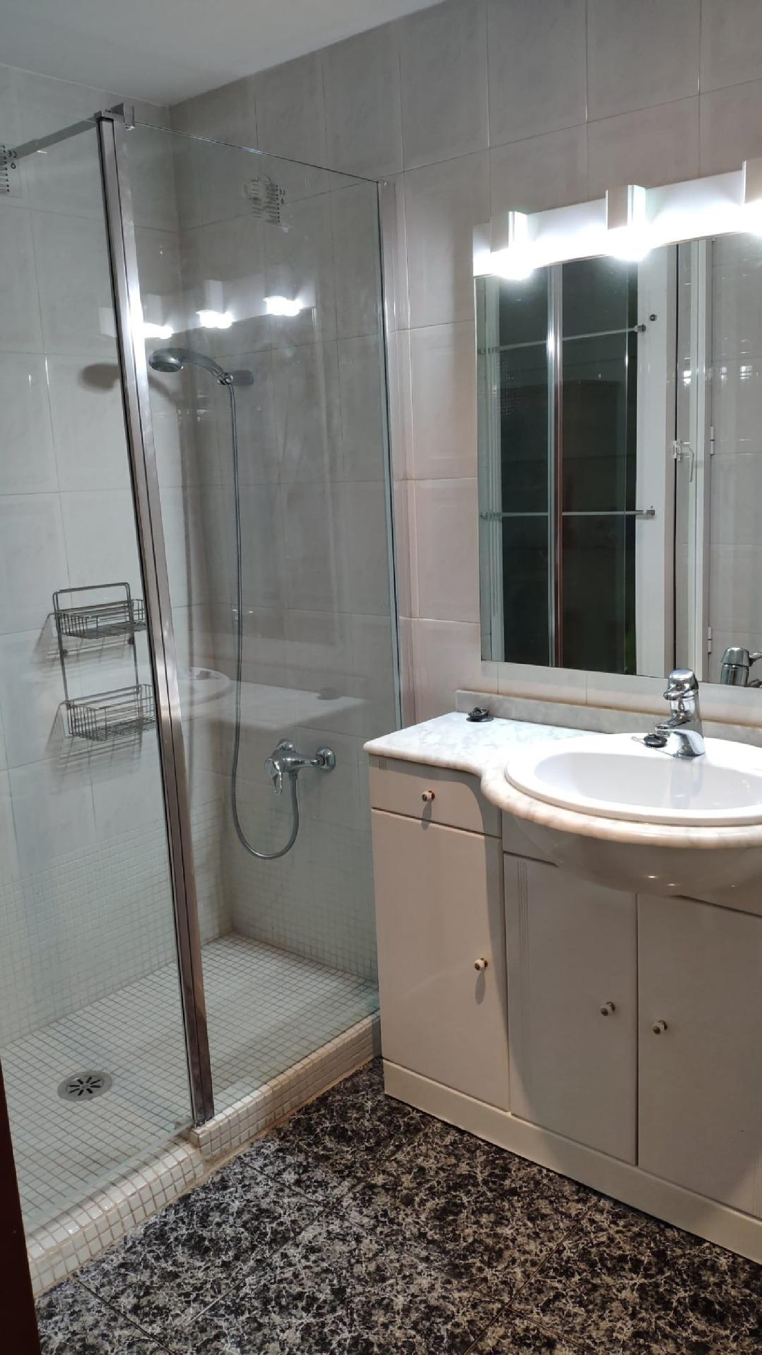 till salu lägenhet Barrio De Granada Alacantí 4